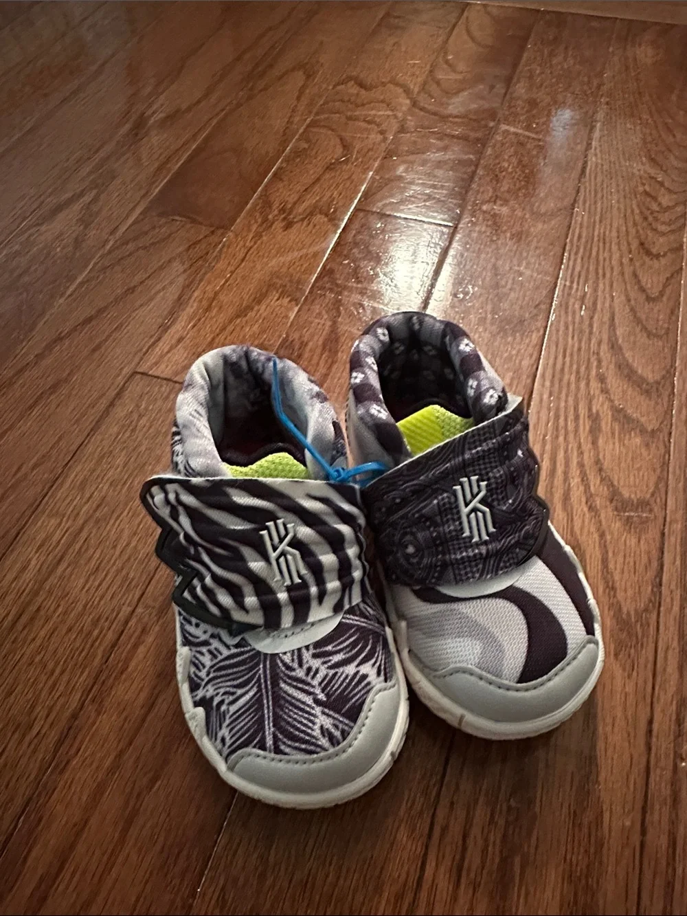 Nike Kids Sneakers in Black, White & Neon Yellow